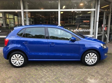 Volkswagen Polo - 1.2 70PK TEAM PDC/CRUISE/AIRCO 2010 - 1