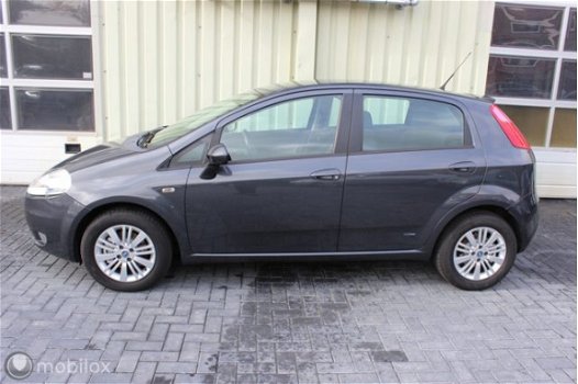 Fiat Grande Punto - 1.9 JTD Emotion, 6 bak, 120 PK, ClimateControl, CruiseControl, 5 deurs - 1