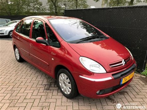 Citroën Xsara Picasso - 2.0I 16V AUTO - 1