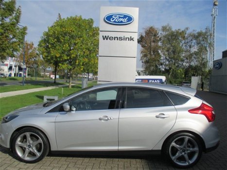 Ford Focus - 1.0 EcoBoost 125 pk Titanium Navi | Parksensors V+A | Parkassist | Climate Control | Ke - 1