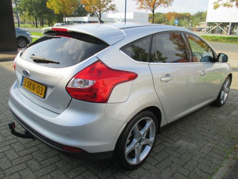 Ford Focus - 1.0 EcoBoost 125 pk Titanium Navi | Parksensors V+A | Parkassist | Climate Control | Ke - 1