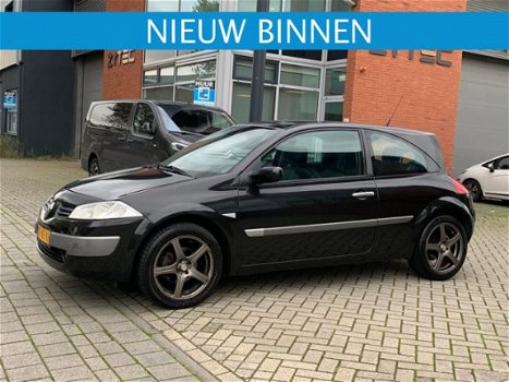 Renault Mégane - 1.6 16V Privilège Luxe Airco NW APK - 1