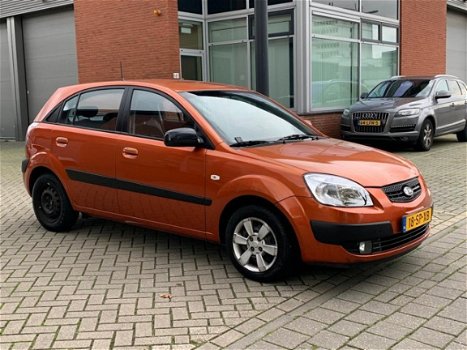 Kia Rio - 1.4 L Airco - 1