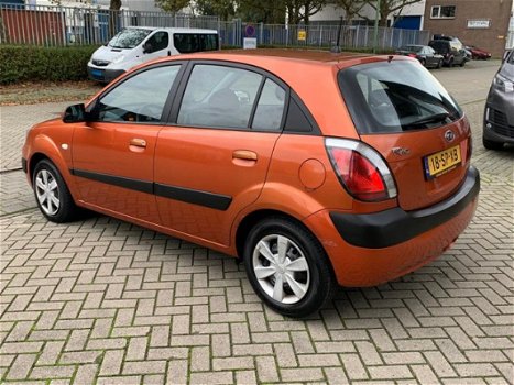 Kia Rio - 1.4 L Airco - 1