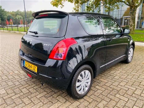 Suzuki Swift - 1.3 Base Airco, APK, - 1