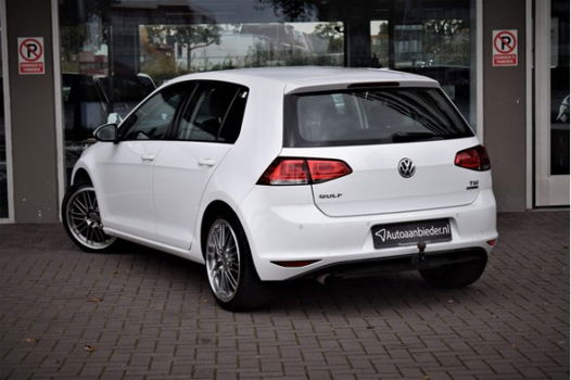 Volkswagen Golf - 7 1.2 TSI Comfort. BlueM. / PDC / Trekhaak / Multimedia - 1