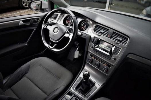 Volkswagen Golf - 7 1.2 TSI Comfort. BlueM. / PDC / Trekhaak / Multimedia - 1