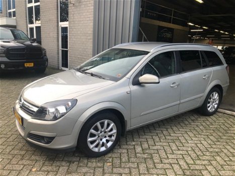 Opel Astra Wagon - 1.8 Elegance AUTOMAAT/APK 10-'20/NAP - 1