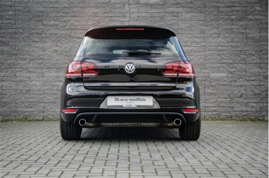 Volkswagen Golf - 2.0 GTI 6 zwart 2010 r - 1