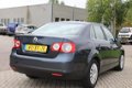 Volkswagen Jetta - 1.6 Comfortline NAVI CLIMATE GARANTIE - 1 - Thumbnail