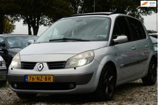 Renault Scénic - 2.0-16V Privilège Luxe AUT PANORAMA/XENON/PDC