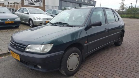 Peugeot 306 - 1.4 XR Select - 1