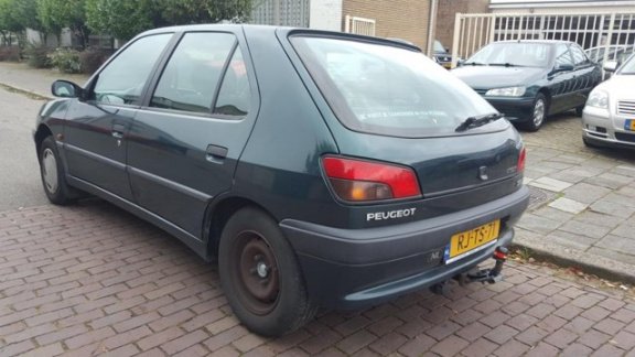 Peugeot 306 - 1.4 XR Select - 1