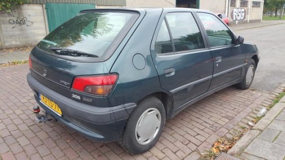 Peugeot 306 - 1.4 XR Select - 1