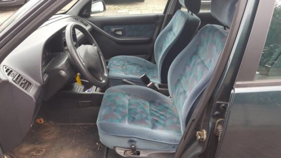 Peugeot 306 - 1.4 XR Select - 1