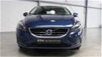 Volvo V40 - 2.0 D4 Ocean Race Business Pano Navi Leder Xenon Stoelverwarming Keyless entry - 1 - Thumbnail