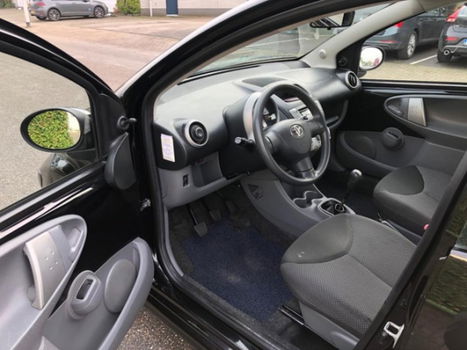 Toyota Aygo - 1.0-12V Comfort Airco/APK/Elek pakk/Eerste eigenaar - 1