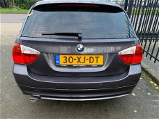 BMW 3-serie Touring - 318d Business Line (APK tot 19-09-2020)