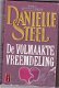 Danielle Steel De volmaakte vreemdeling - 1 - Thumbnail