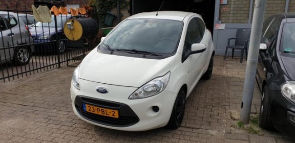 Ford Ka - 1.2 Comfort start/stop Airco apk Jan 2020 - 1