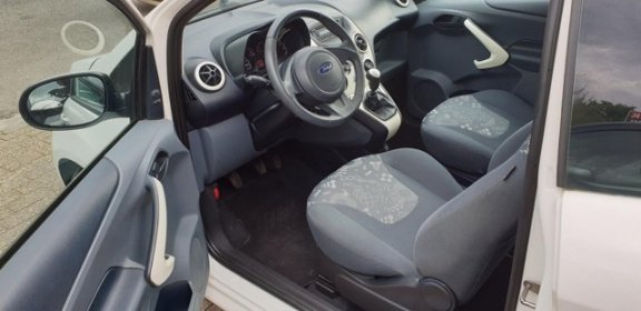 Ford Ka - 1.2 Comfort start/stop Airco apk Jan 2020 - 1