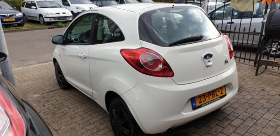 Ford Ka - 1.2 Comfort start/stop Airco apk Jan 2020 - 1