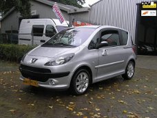 Peugeot 1007 - 1.6-16V Sporty 94d km nap 1e eigenaar airco sturbekr nieuwe apk