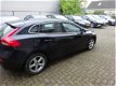 Volvo V40 - 1.6 T3 Summum - 1 - Thumbnail