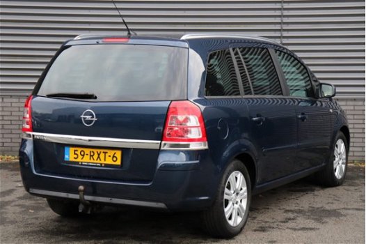 Opel Zafira - 1.8 Cosmo (7p./LEER/NAV./Climate/1ste eig.) - 1