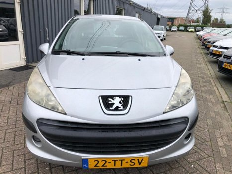 Peugeot 207 - 1.4-16V Color-line - 1