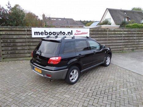 Mitsubishi Outlander Sport - 2.0 INVITE+ - 1