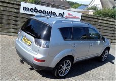 Mitsubishi Outlander - 2.4 INTRO EDITION 2WD