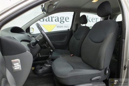 Toyota Yaris - 1.3 16v VVT-i Sol - 1