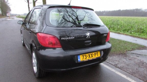 Peugeot 307 - 1.6-16V XSI Automaat - 1