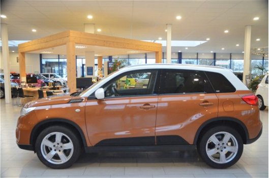 Suzuki Vitara - 1.6 Exclusive AUTOMAAT [ PRIVATE LEASE VANAF €359, - PER MAAND ] - 1