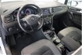 Volkswagen Golf Sportsvan - 1.2 TSI Highline | trekhaak | camera | navigatie | - 1 - Thumbnail