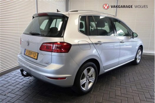 Volkswagen Golf Sportsvan - 1.2 TSI Highline | trekhaak | camera | navigatie | - 1