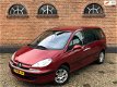 Peugeot 807 - 2.0 ST Nw Apk Trekhaak Airco 7 Persoons - 1 - Thumbnail