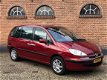 Peugeot 807 - 2.0 ST Nw Apk Trekhaak Airco 7 Persoons - 1 - Thumbnail