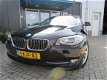 BMW 5-serie - 528i Executive 6-cilinder 1e Eigenaar - 1 - Thumbnail