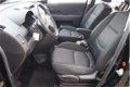 Mazda 5 - 5 1.8 TS 7 persoons 1ste eig. dealer onderhouden - 1 - Thumbnail