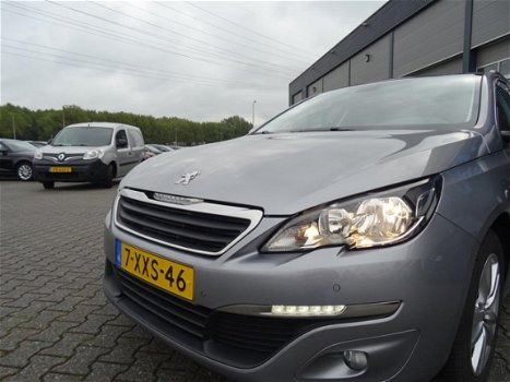 Peugeot 308 SW - 1.2 e-THP Blue Lease Executive / Pano / Navi / ECC / PDC / Dealeronderhouden - 1