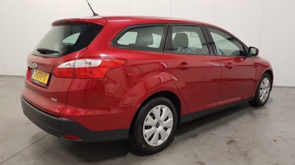 Ford Focus Wagon - 1.0 EcoBoost Trend NAVI/AIRCO/CRUISE - 1