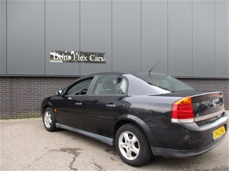 Opel Vectra - 1.8-16V Comfort Navigator - 1