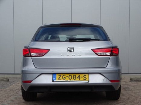 Seat Leon ST - 1.2 TSI 110pk Style automaat | Automaat | Cruise control | Climate control | Lichtmet - 1