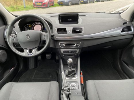 Renault Mégane Estate - 1.5 dCi 110Pk Limited Climat R-Link PDC a 17