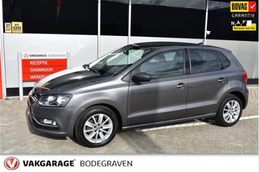 Volkswagen Polo - 1.2 TSI Comfortline Business R l Navigatie - 1