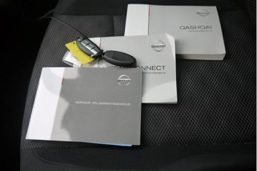 Nissan Qashqai - 1.5 dCi Connect Edition NL-Auto Climate/Nav/key-less/360-Camera - 1