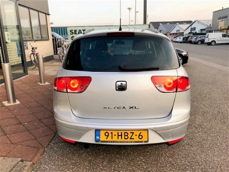 Seat Altea XL - 1.6 Clubstyle Van 1ste eigenaar, dealeronderhouden, met parkeersensoren achter - 1