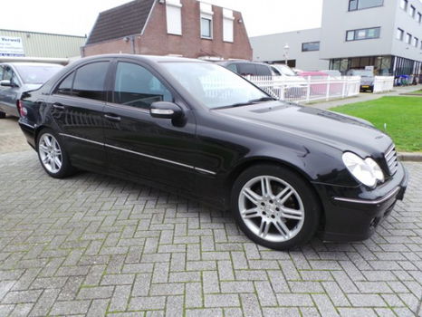 Mercedes-Benz C-klasse - 220 CDI Avantgarde Aut. Navigatie, Climat, Half-leer, Enz - 1